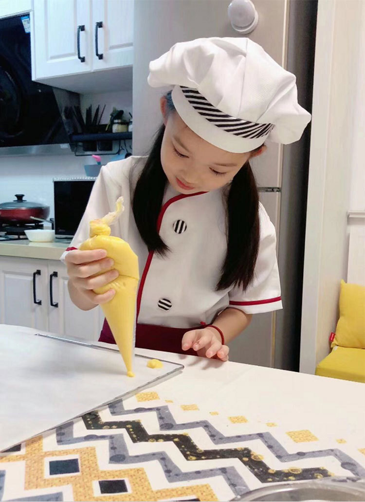 XYYEA Children's Kindergarten Career Day Chefs Restaurant Kids Cooking Chef Costume